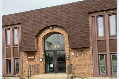 6006 W 159th Street #1A, Oak Forest, IL 60452 - Photo 1