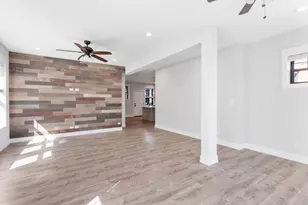 1062 W Glenlake Ave, Chicago, IL 60660 - Photo 3