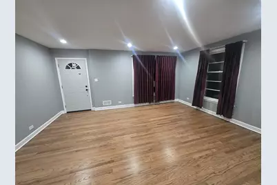 70 N Laverne Avenue, Hillside, IL 60162 - Photo 5