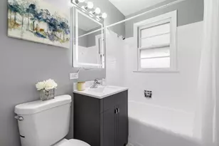 70 N Laverne Ave, Hillside, IL 60162 - Photo 11