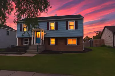 304 Jackson Street, Bartlett, IL 60103 - Photo 3