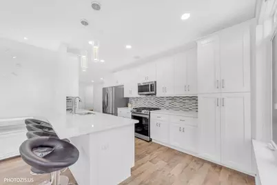 640 McHenry Road #301, Wheeling, IL 60090 - Photo 11