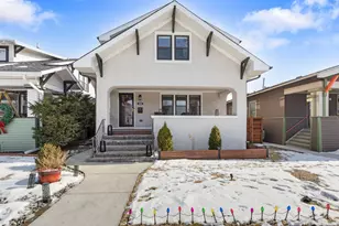 930 N Taylor Ave, Oak Park, IL 60302 - Photo 1