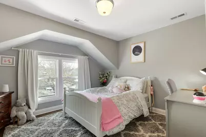 930 N Taylor Avenue, Oak Park, IL 60302 - Photo 25