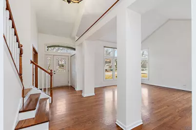 726 Barberry Trail, Fox River Grove, IL 60021 - Photo 3