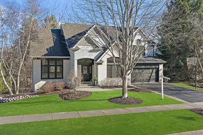 726 Barberry Trail, Fox River Grove, IL 60021 - Photo 1