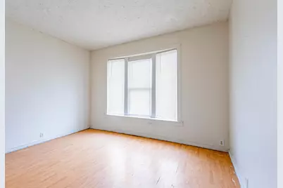 1600 S Saint Louis Avenue, Chicago, IL 60623 - Photo 15