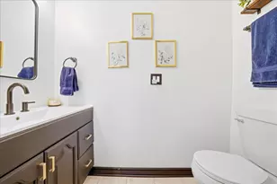 1690 Cape Breton Ct, Hoffman Estates, IL 60192 - Photo 13