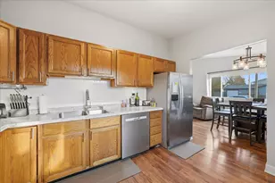 1690 Cape Breton Ct, Hoffman Estates, IL 60192 - Photo 7