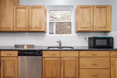 8100 S Houston Avenue, Chicago, IL 60617 - Photo 15