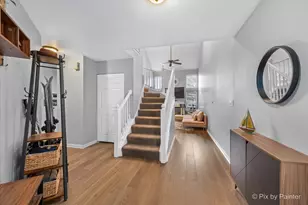 201 Millers Crossing, Itasca, IL 60143 - Photo 3