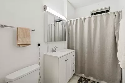 [Address not provided], Chicago, IL 60615 - Photo 11