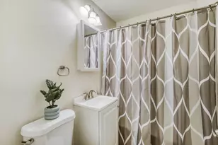 245 Whitehall Ave, Northlake, IL 60164 - Photo 9