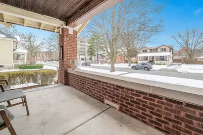 17 S Maple Street, Mount Prospect, IL 60056 - Photo 5