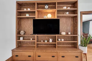 17 S Maple St, Mount Prospect, IL 60056 - Photo 13