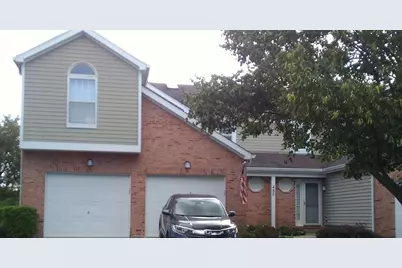 482 Nicole Drive #8B, Bartlett, IL 60103 - Photo 1