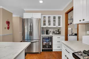 8627 Sunshine Ln, Orland Park, IL 60462 - Photo 5