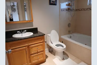 210 N Des  Plaines Avenue N #D, Forest Park, IL 60130 - Photo 15