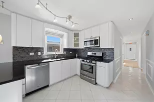 8215 Austin Ave, Burbank, IL 60459 - Photo 21