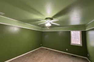 1320 E Arnold St, Sandwich, IL 60548 - Photo 13