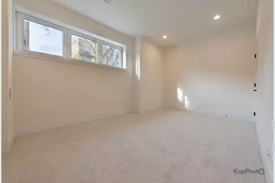 4017 N Albany Avenue, Chicago, IL 60618 - Photo 31
