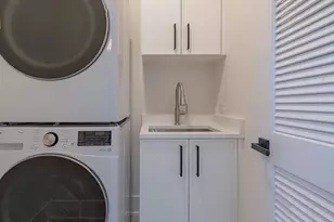 4017 N Albany Ave, Chicago, IL 60618 - Photo 17