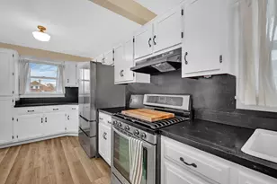 812 Kelly Ave, Joliet, IL 60435 - Photo 11