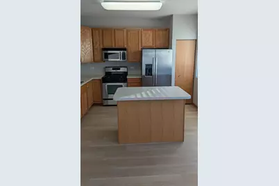 28764 W Pond View Drive #28764, Lakemoor, IL 60051 - Photo 3