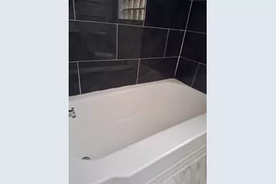 7246 S Wood Street, Chicago, IL 60636 - Photo 11