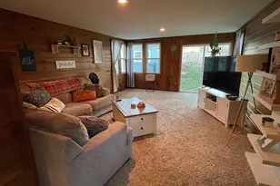 926 N 12th St, Dekalb, IL 60115 - Photo 7