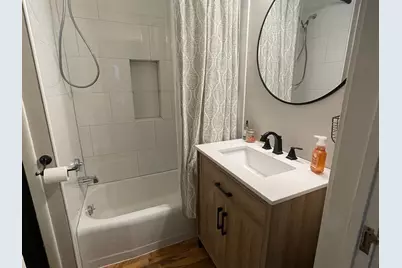 926 N 12th Street, Dekalb, IL 60115 - Photo 15