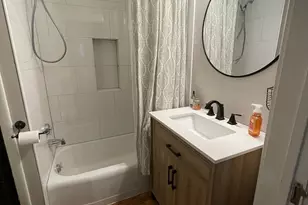 926 N 12th St, Dekalb, IL 60115 - Photo 15