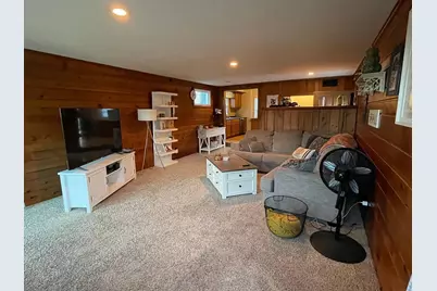 926 N 12th Street, Dekalb, IL 60115 - Photo 9