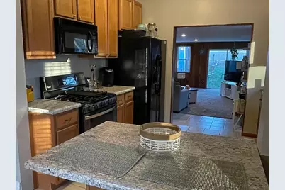 926 N 12th Street, Dekalb, IL 60115 - Photo 5