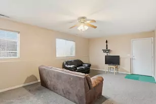 14852 Park Ave, Oak Forest, IL 60452 - Photo 13