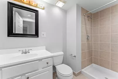 2451 W Howard Street #509, Chicago, IL 60645 - Photo 9