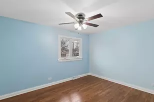 7314 Summit Rd, Darien, IL 60561 - Photo 15