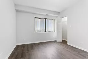 2451 W Howard St, Chicago, IL 60645 - Photo 7