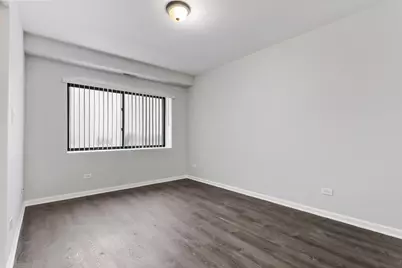 2451 W Howard Street #511, Chicago, IL 60645 - Photo 9