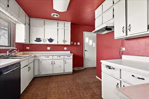 22720 Ridgeway Ave, Richton Park, IL 60471 - Photo 7