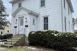 419 1/2 N 6th St, Dekalb, IL 60115 - Photo 3