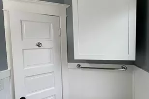 419 1/2 N 6th St, Dekalb, IL 60115 - Photo 9