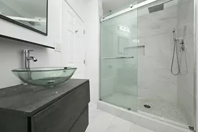 360 Erie Circle, Bloomingdale, IL 60108 - Photo 13
