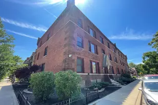 2543 W Iowa St, Chicago, IL 60622 - Photo 1