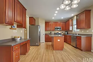 430 Tuscany Dr, Algonquin, IL 60102 - Photo 3