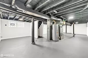 9900 S Wallace St, Chicago, IL 60628 - Photo 21