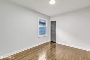 9900 S Wallace St, Chicago, IL 60628 - Photo 15