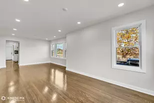 9900 S Wallace St, Chicago, IL 60628 - Photo 3