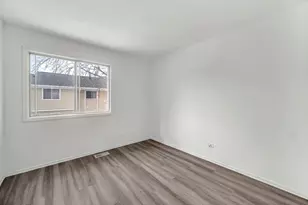 514 Alton Ct, Carol Stream, IL 60188 - Photo 17