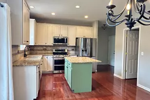 2458 Cushing Ln, Aurora, IL 60503 - Photo 35